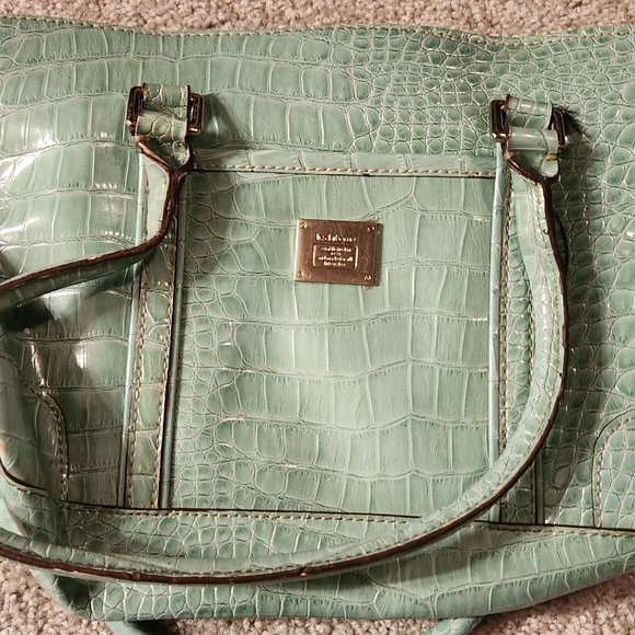 LIZ CLAIBORNE HANDBAG  Faux Alligator Print Mint Green purse - Picture 1 of 5
